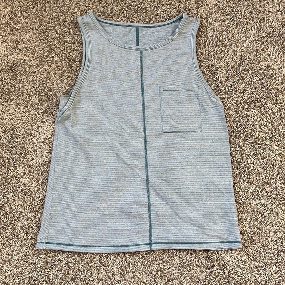 Lucy tank top striped Athletic blue & white size medium